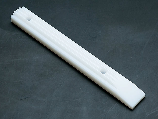 プラスチック加工