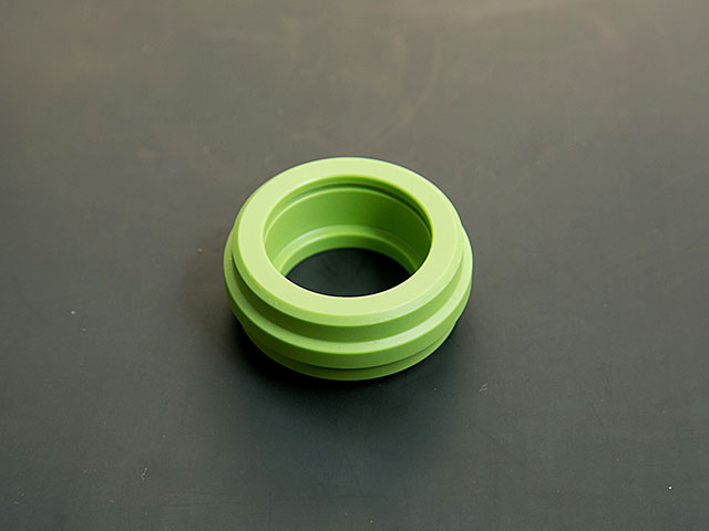 プラスチック加工